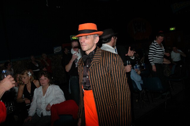 min 2007 11 25 riot 120